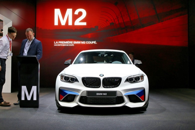 Geneva_Motor_Show_2016 - BMW M2 & Performance (27)