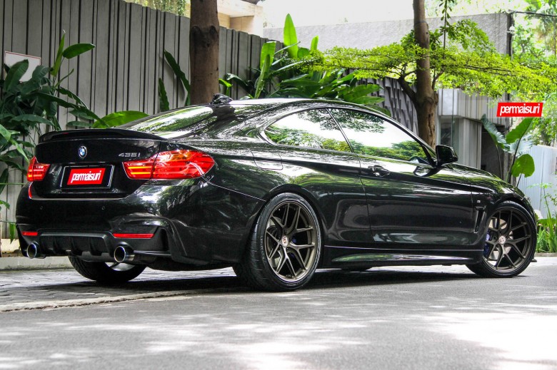 Black Sapphire Metallic BMW 435i With HRE Wheels