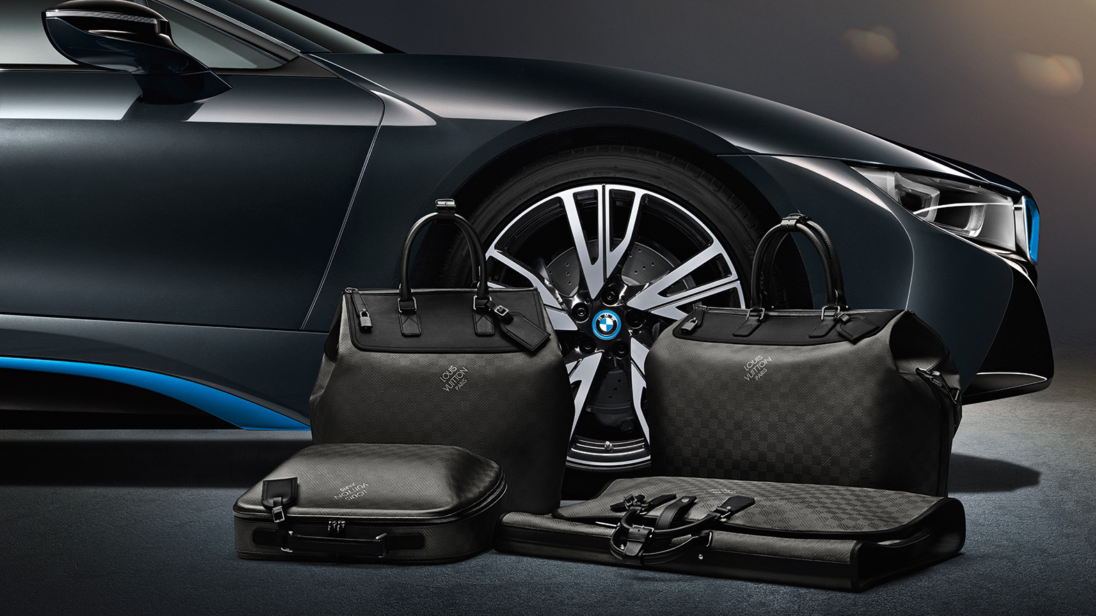 Louis Vuitton ustvari potovalne torbe za BMW i8