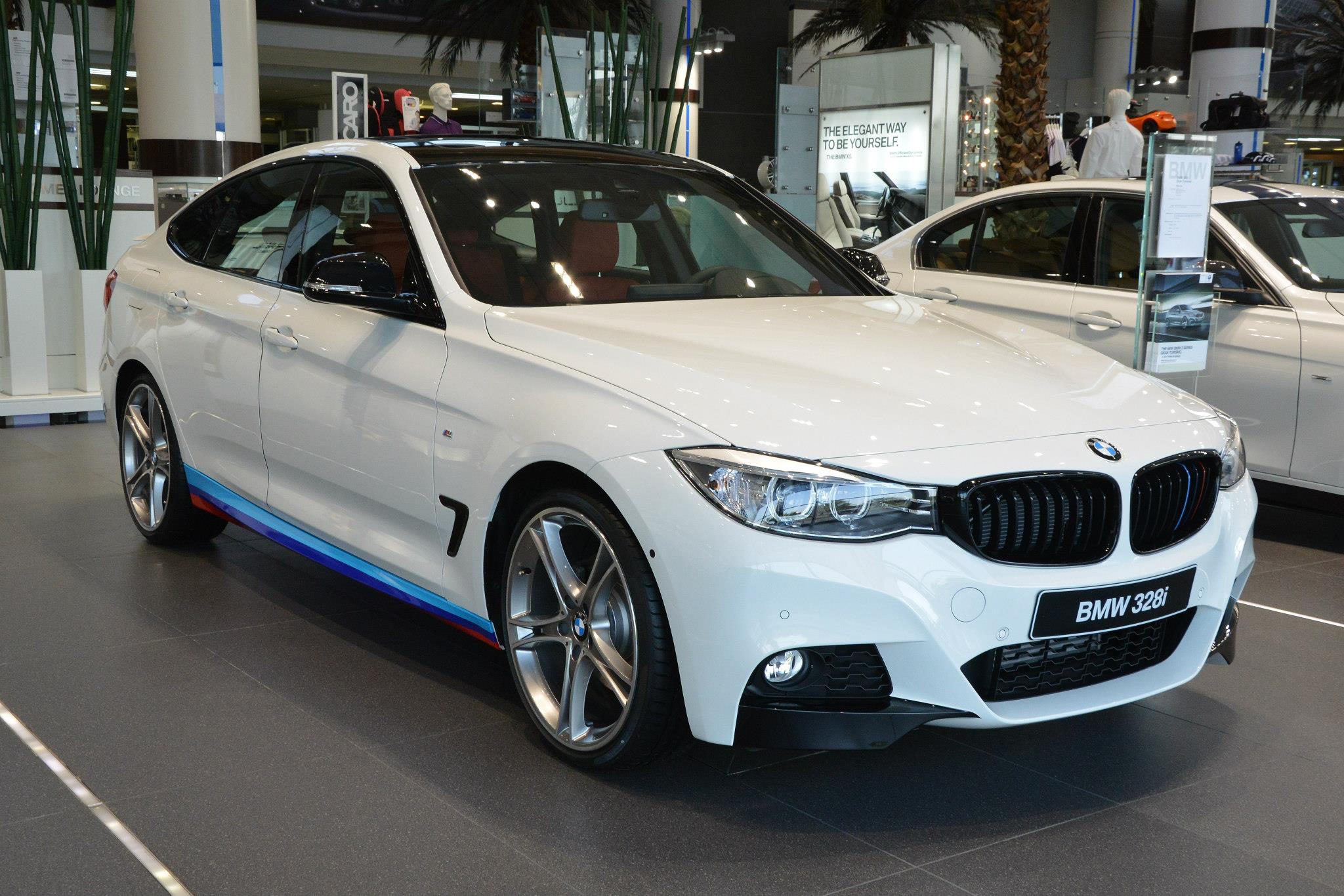BMW serija 3 GT z M Performance dodatki