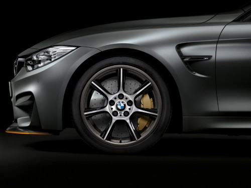 BMW M4 GTS z novimi karbonskimi platišči