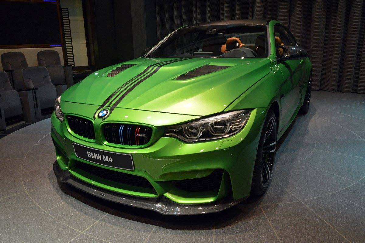 Зеленая м5. BMW m4 Green. BMW m4 зеленая. BMW m4 салатовая. BMW m4 2022 зеленая.