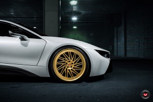 A Classy BMW i8 Gets A Set Of Vossen Forged LC-105T Wheels