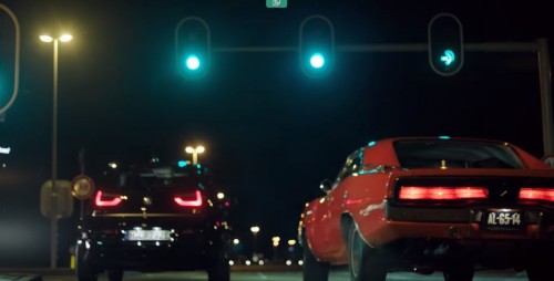 VIDEO: BMW i3S proti klasičnemu Dodge Chargerju?