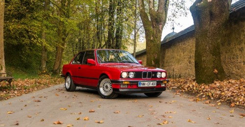 TEST: BMW E30 316 – Jesensko druženje z najlepšim Bavarcem v Sloveniji..