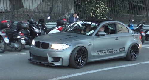 Balzam za ušesa: BMW 1M Coupe z glasnim izpuhom!