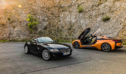 PRIMERJAVA: BMW i8 Roadster za 180 ali Z4 za 12 tisočakov?