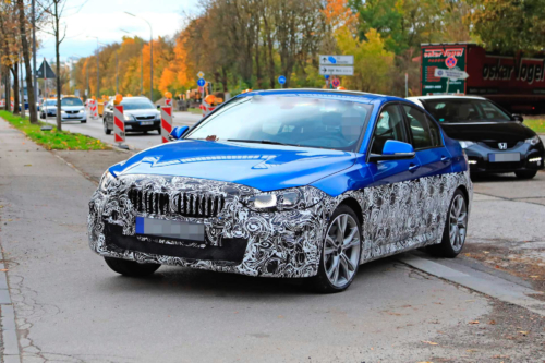 Opaženo: Ali v Evropo prihaja limuzinska izvedba BMW serije1?