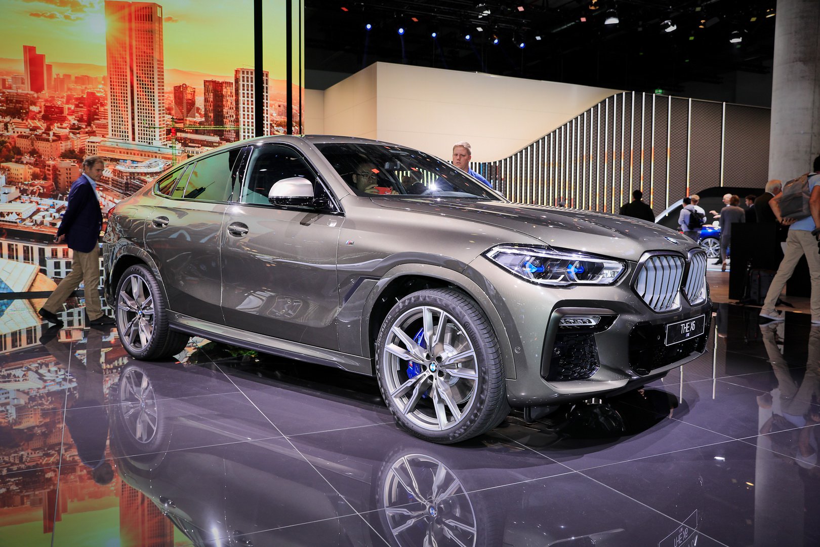 IAA Frankfurt: BMW X6 predstavljen še v živo!