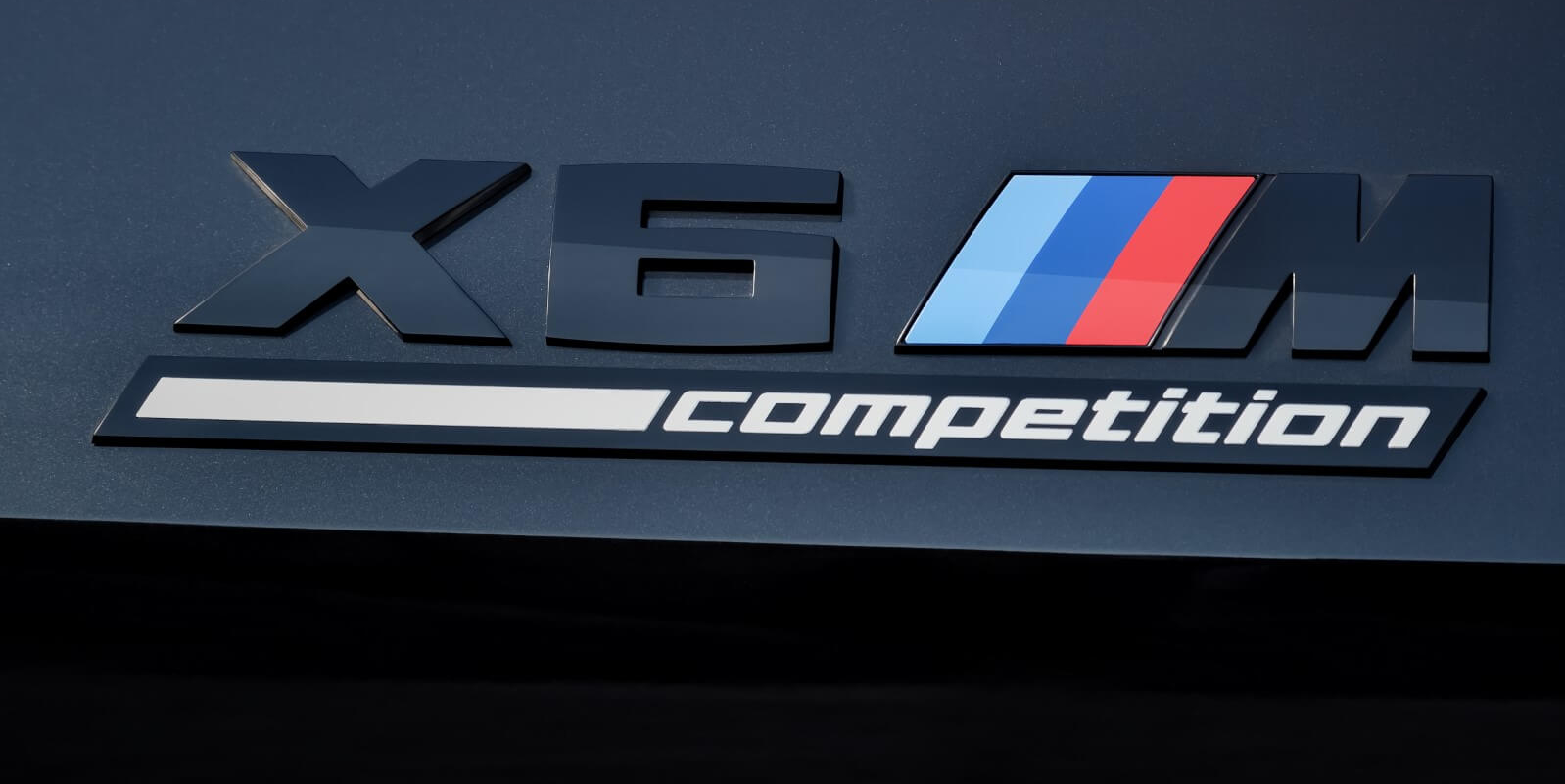 Video: BMW X6 M se bori proti najhitrejšimi športnimi terenci na trgu!